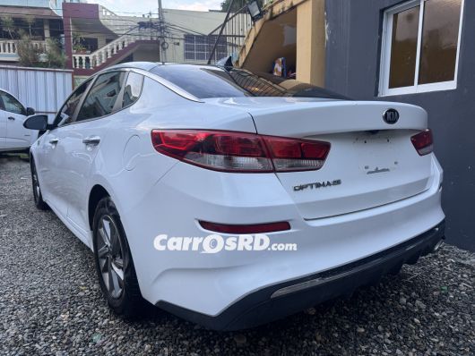 Kia Optima Carros en venta