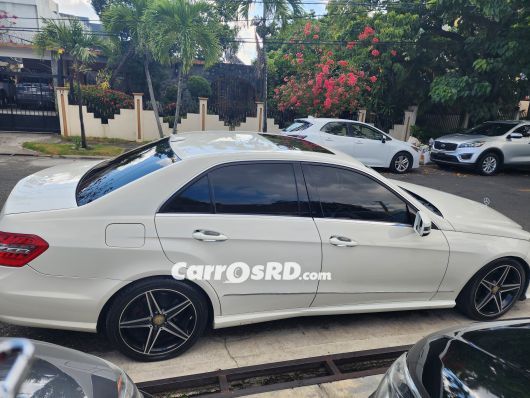 Mercedes-Benz Clase E Carros en venta