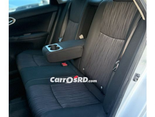 Nissan Sentra Carros en venta