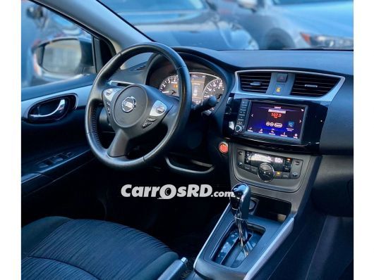 Nissan Sentra Carros en venta