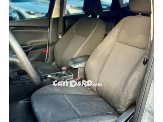 Ford Focus Carros en venta