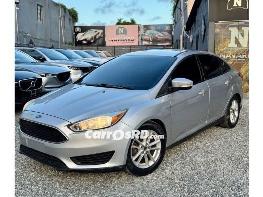 Ford Focus Carros en venta