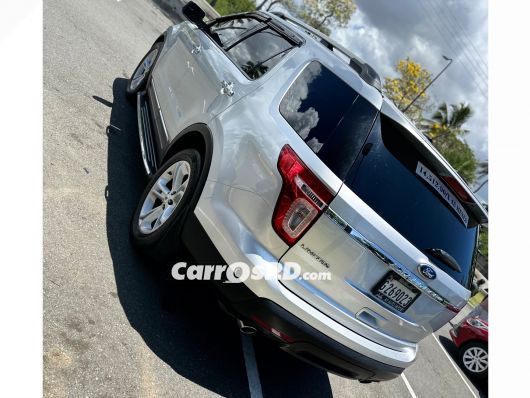 Ford Explorer Jeepeta en venta