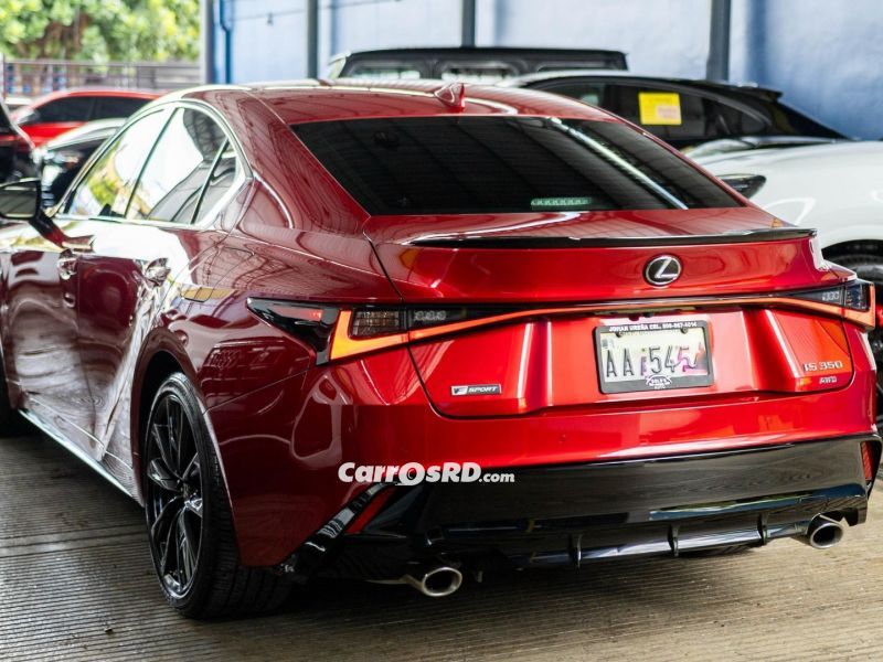 Lexus
