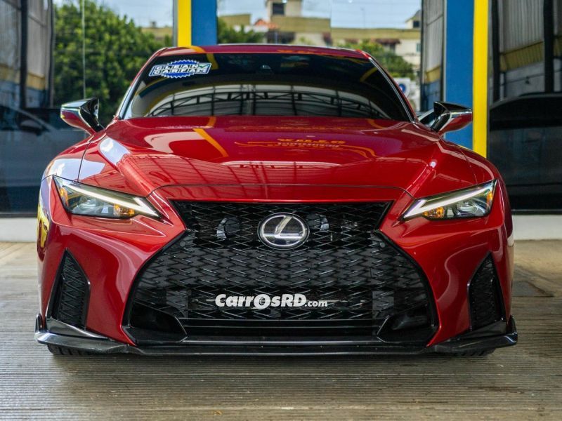 Lexus