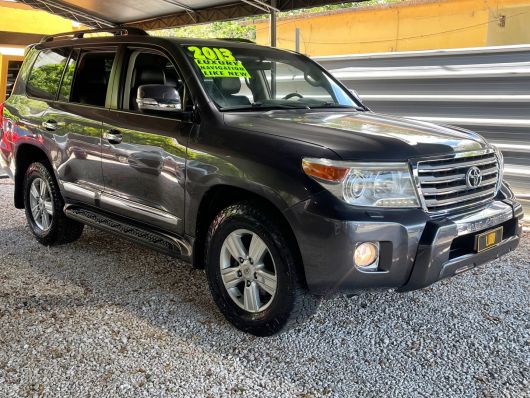 Toyota Land Cruiser VX en venta
