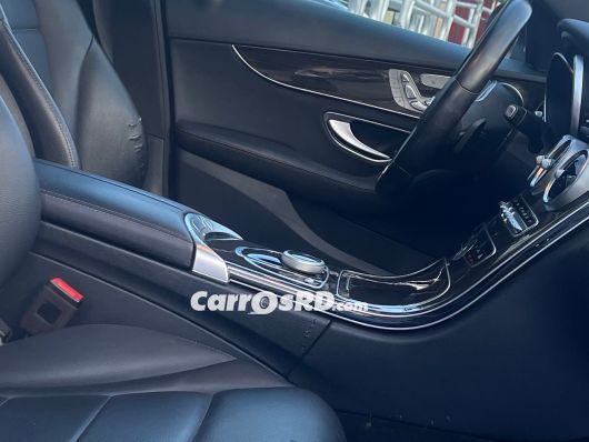 Mercedes-Benz Clase C Carros en venta