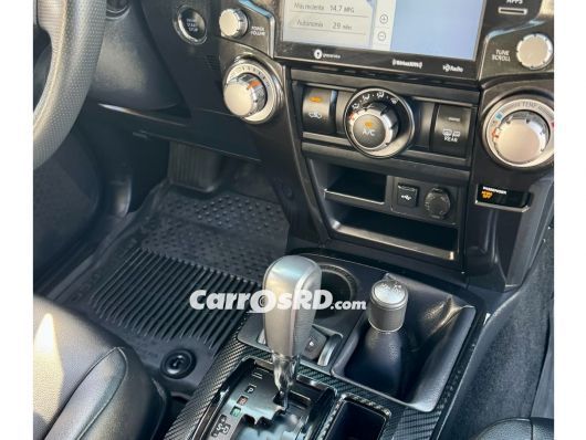 Toyota 4Runner Jeepeta en venta