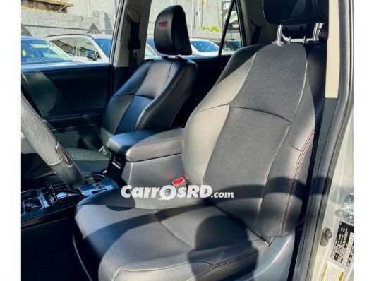 Toyota 4Runner Jeepeta en venta