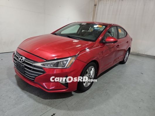 Hyundai Elantra Carros en venta