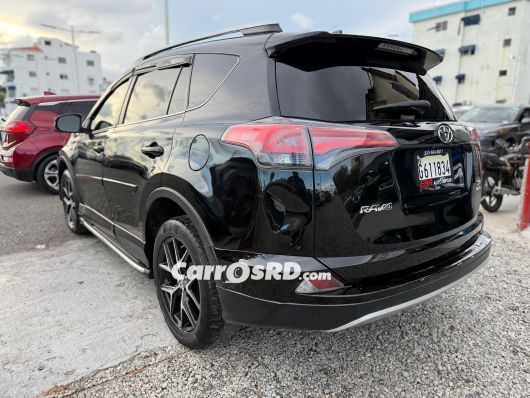 Toyota RAV4 Jeepeta en venta