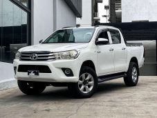 Toyota Hilux SR5