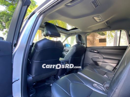 Toyota Highlander Jeepeta en venta