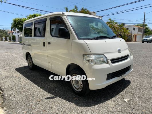 Toyota Town Ace Minivan en venta