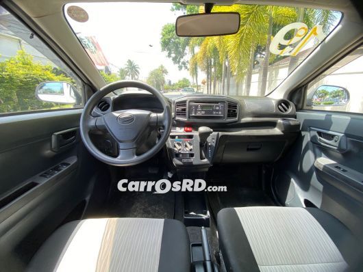 Daihatsu Mira Carros en venta