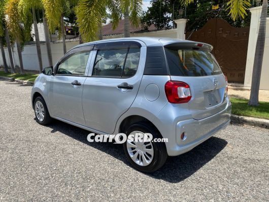 Daihatsu Boon Carros en venta