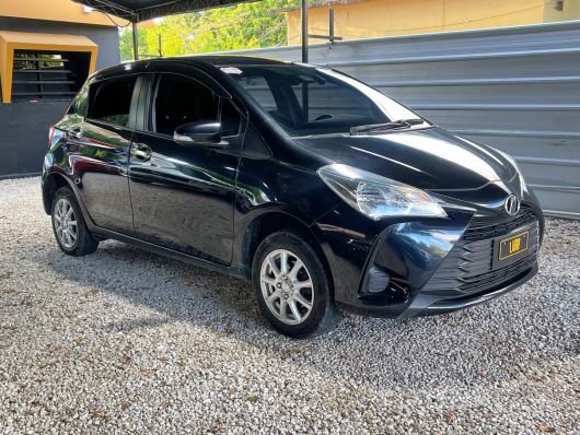 Toyota Vitz Básico en venta