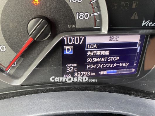 Toyota Vitz Carros en venta