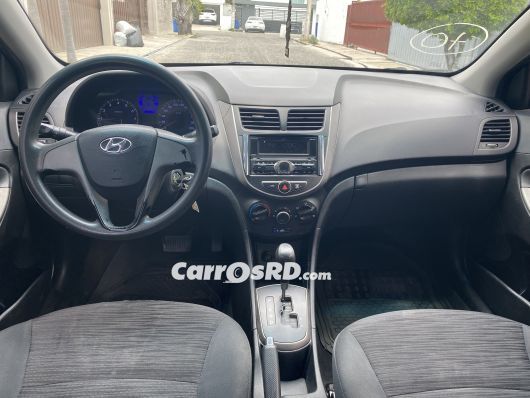 Hyundai Accent Carros en venta