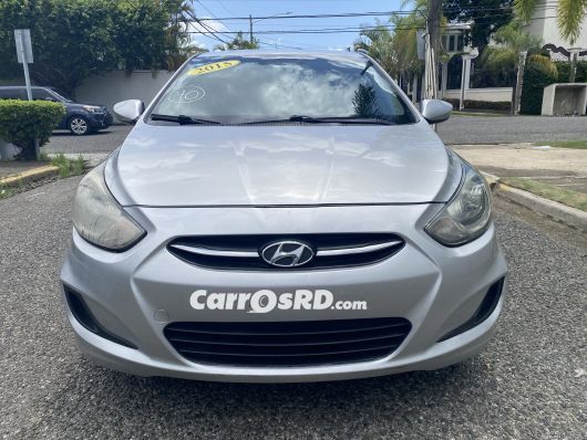Hyundai Accent Carros en venta