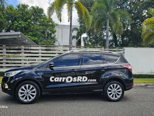 Ford Escape Jeepeta en venta