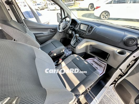 Nissan NV Furgoneta en venta