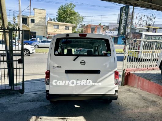 Nissan NV Furgoneta en venta