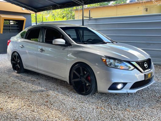 Nissan Sentra SV en venta
