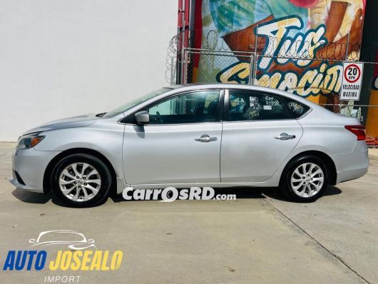 Nissan Sentra Carros en venta