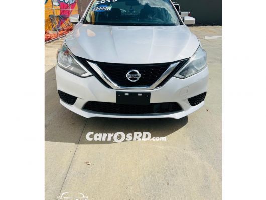Nissan Sentra Carros en venta