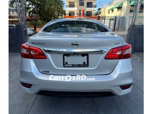 Nissan Sentra Carros en venta