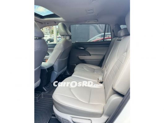 Toyota Highlander Jeepeta en venta