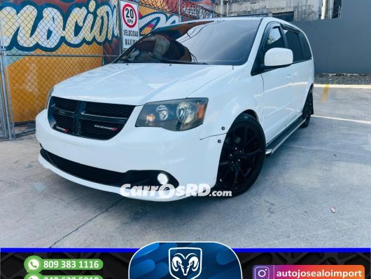 Dodge Grand Caravan Minivan en venta