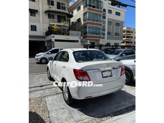 Suzuki Dzire Carros en venta