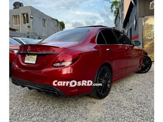 Mercedes-Benz Clase C Carros en venta
