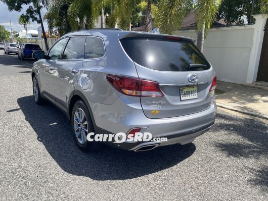 Hyundai Santa Fe Jeepeta en venta
