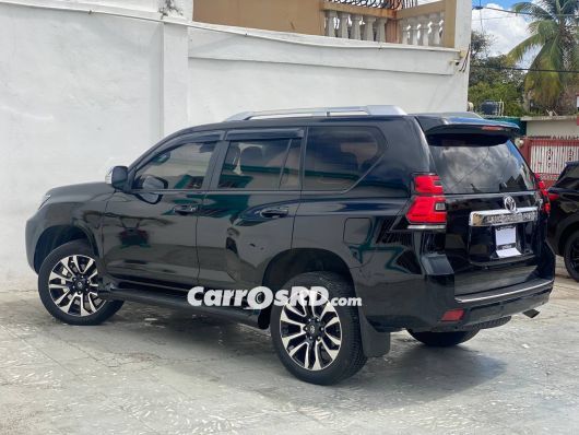 Toyota Land C. Prado Jeepeta en venta
