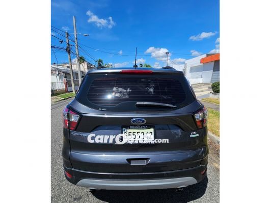 Ford Escape Jeepeta en venta
