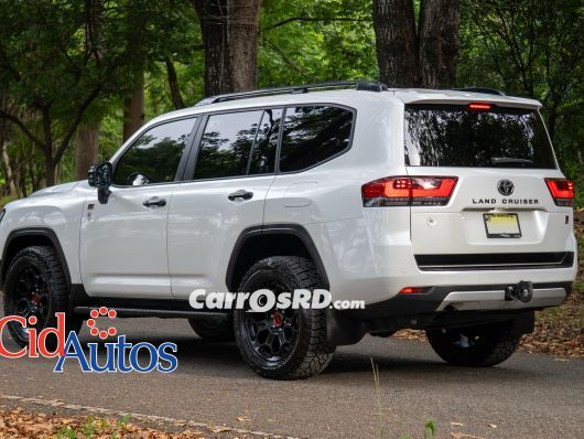 Toyota Land Cruiser Jeepeta en venta