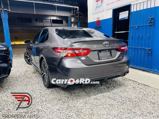 Toyota Camry Carros en venta