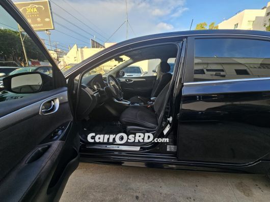 Nissan Sentra Carros en venta