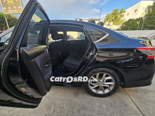 Nissan Sentra Carros en venta
