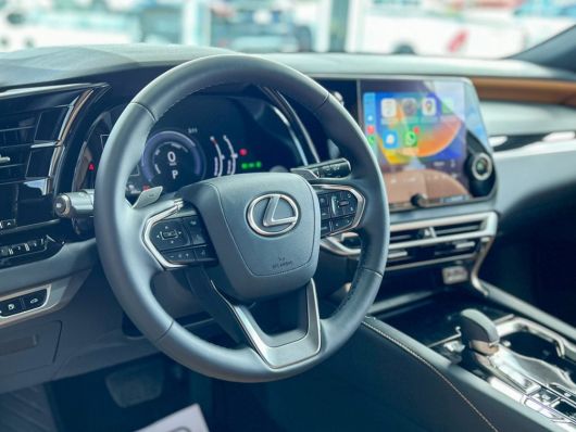 Lexus