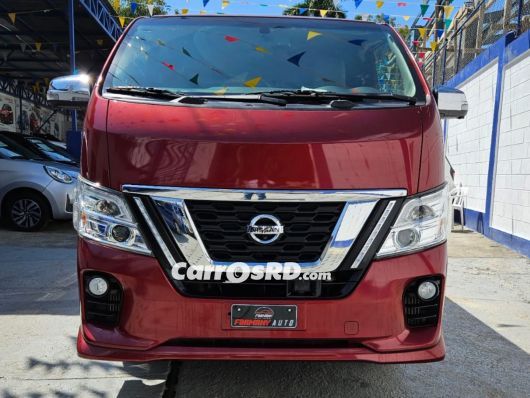 Nissan Caravan Minivan en venta