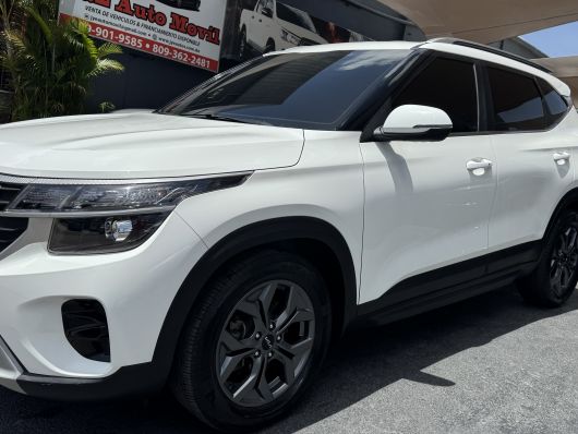 Kia Seltos LX en venta