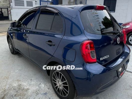 Nissan March Carros en venta