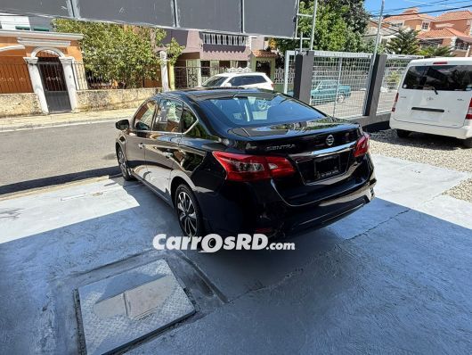 Nissan Sentra Carros en venta