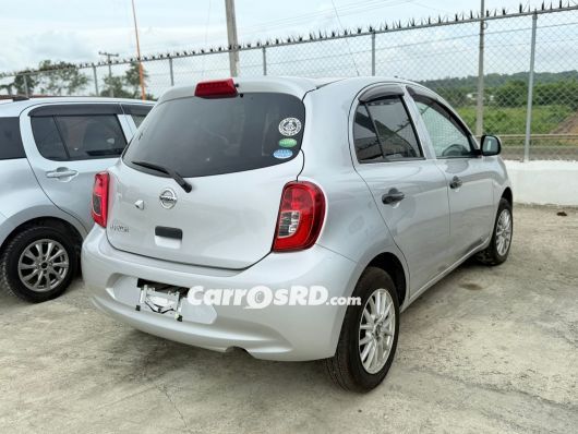 Nissan March Carros en venta