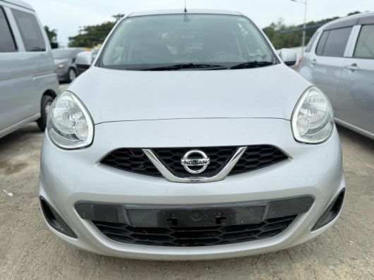 Nissan March Básico en venta