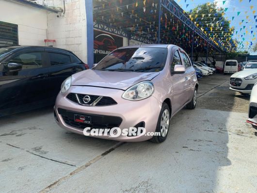 Nissan March Carros en venta